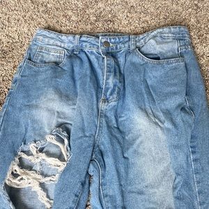 Light Medium Wash Cut Out Straight Leg Jeans from SHEIN (SIZE 8/10)